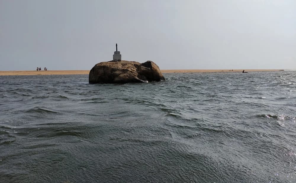 Poovar boating gallery image 12